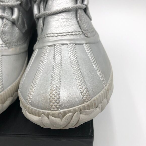 Sorel Silver Ankle Boots Disney Frozen Women’s 9 Waterproof Hiking shoes sparkly - Picture 5 of 16